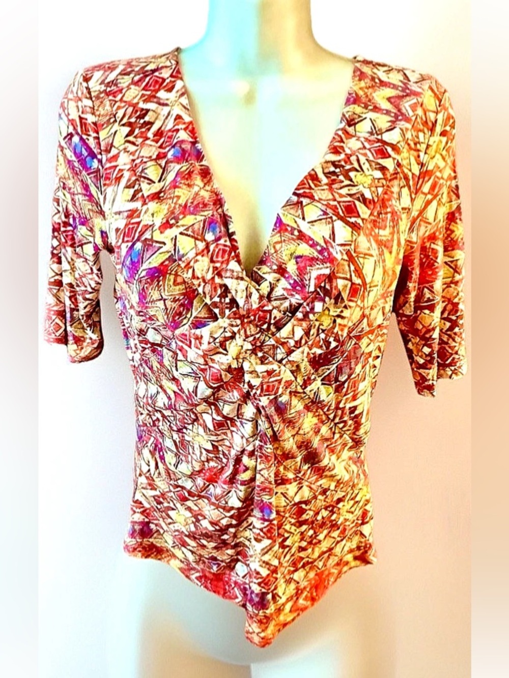Cable & Gauge Red and Yellow Geometric V-Neck Short Sleeve Top